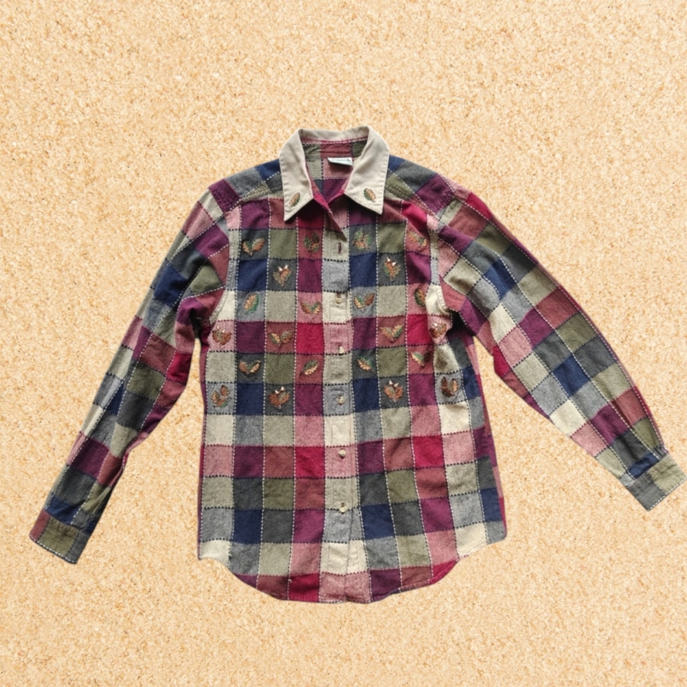 Leaf embroidery shirt by penmans